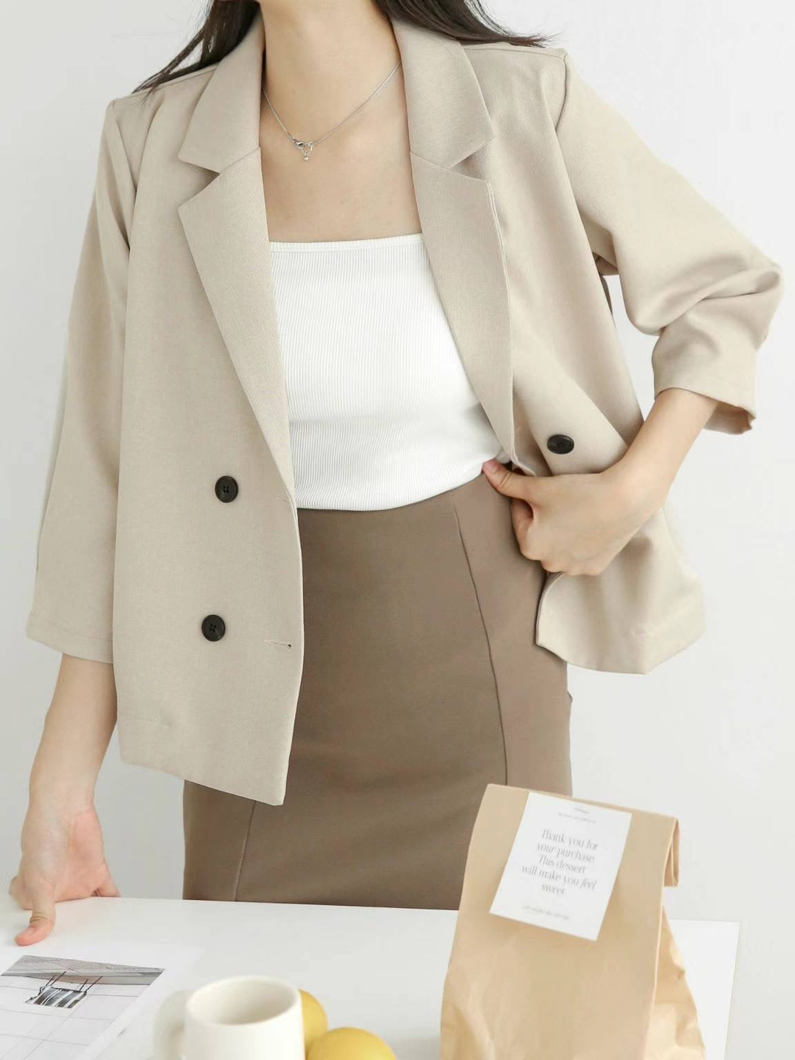 Buttoned 3 Quarter Sleeve Jacket